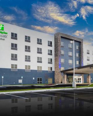 Holiday Inn Express & Suites - Fort Myers Airport, an IHG Hotel