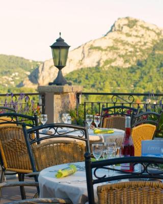 Logis Hotel Restaurant La Porte des Cévennes