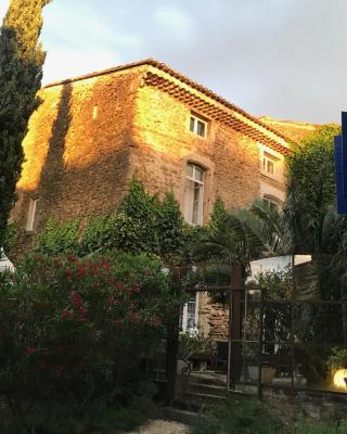 Les Aiguières en Provence