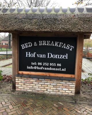 Hof van donzel