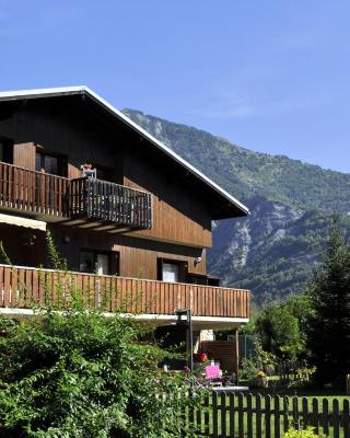 Chalet la Cachette Cyclists & Skiers