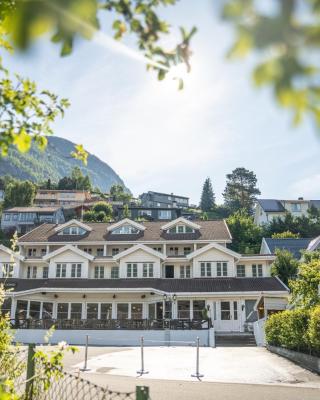 Hotel Aurlandsfjord