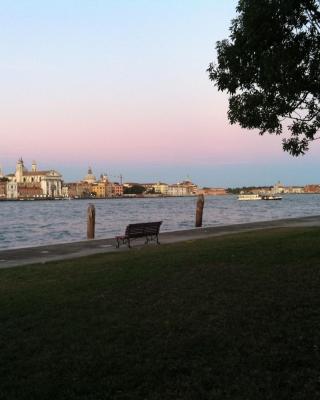 Venice Home