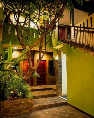 Rhiz Guest House Tebet