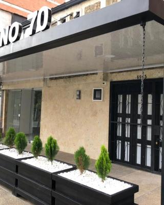 Hotel Urbano 70