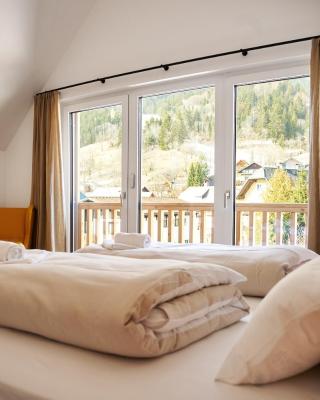 die Tauplitz Lodges - Alm Lodge A13 by AA Holiday Homes