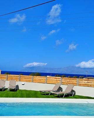 Balos Residence private pool Seafront Seaview