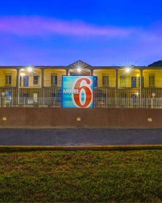 Motel 6-Americus, GA