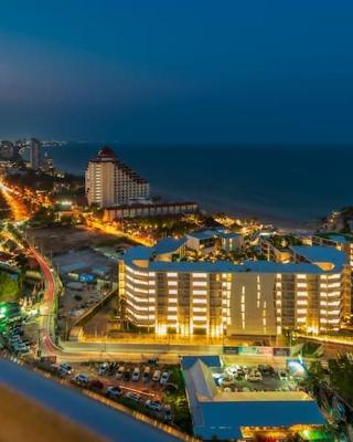 Hua Hin VERANDA BEACHFRONT Living