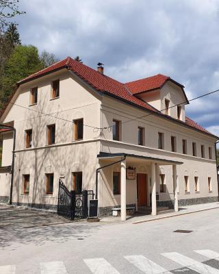 Rooms Kozmus
