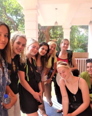 ROOTSVILLA VAGATOR - Longstays, Coworking Backpacker's Hostel