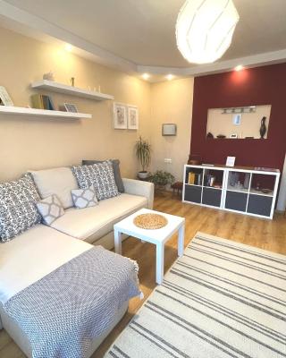 Cozy Home Apartment Lielvardes, free parking, self check-in
