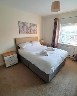 Beverley Central Townhouse Free Parking Sleeps 8