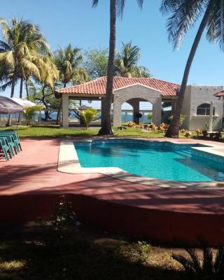 La Ceja Beach House