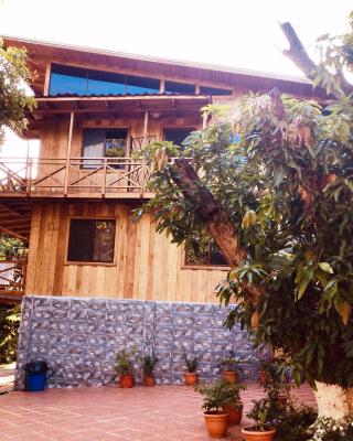 COTTON HOUSE DE LABRADOR