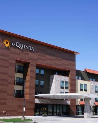La Quinta Inn & Suites by Wyndham Littleton-Red Rocks