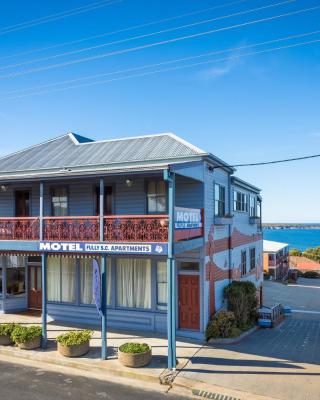 Heritage House Motel & Units