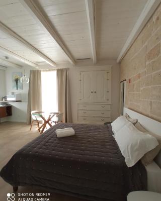 La Porta Vecchia Home