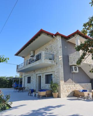 Garden Villa Afytos