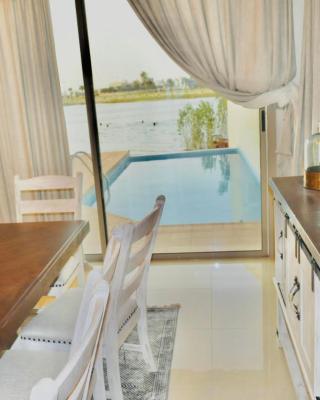 Amwaj Resort For Families Only