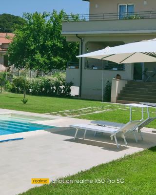VILLA LAURO LUXURY B&B