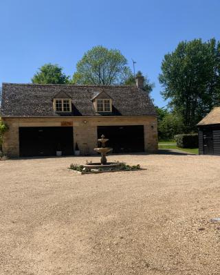 Stable Lodge at Bledington Mill