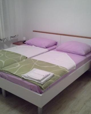 Room in Susak with air conditioning, W-LAN (3865-5)