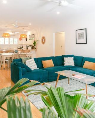 Wayfarer Apartment, in the Heart of Port Douglas