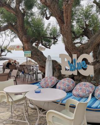 Βig Βlue Apartments