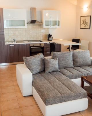 Apartment-rooms Preka