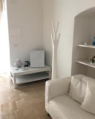 B&B LEOPARDI