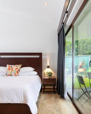 Pumilio Mountain & Ocean Hotel