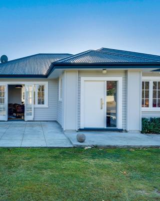 Gem on Gillean - Havelock North Holiday Home
