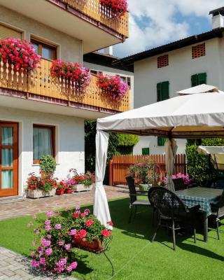 Appartamento "Laghet" a piano terra con giardino