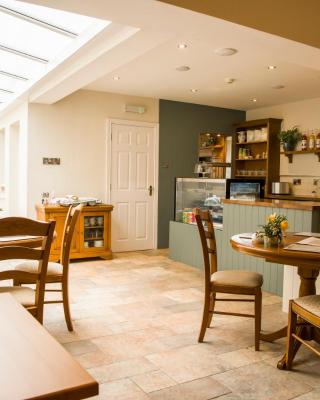 Cul-Erg House & Kitchen