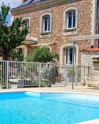 La Villa des Roses Gîte Chambres d'hôtes Piscine chauffée