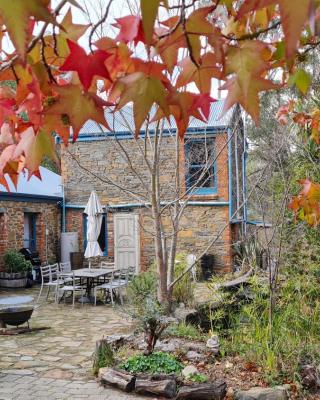 BAROSSA HILLS COTTAGES