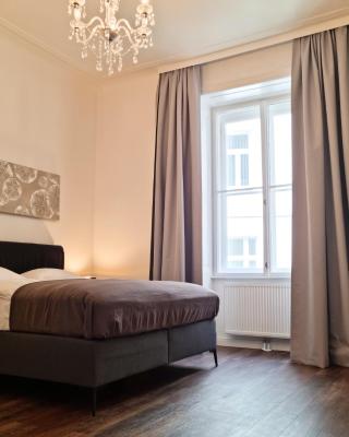 Pension Mozart - Newly Renovated