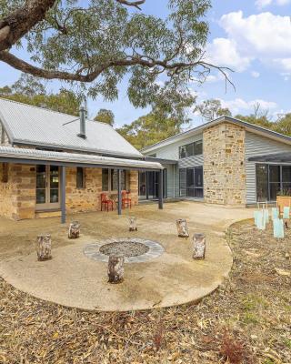 Benny's Retreat Luxury Bushland Escape