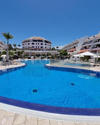 Casa Teide, ground floor Apartment Parque Santiago 1, heated pool, 100 m to sea and beach, wifi
