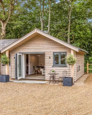 Pass the Keys Delightful 1 bed lodge in South Downs village