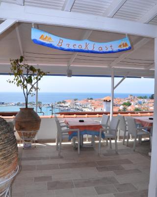Remezzo Hotel & Studios
