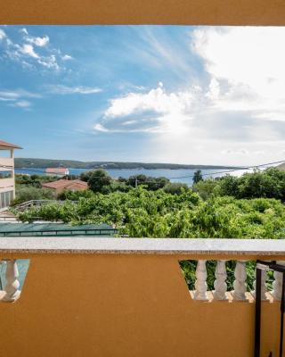 Apartments Makaus