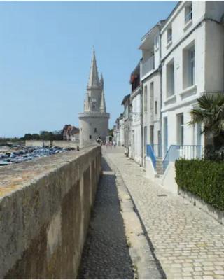 Les Remparts, cœur de ville La Rochelle