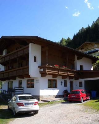 Apartment in Kaltenbach/Zillertal 750