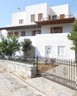 Chrysolithos Kerami Apartments