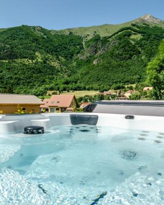 Les Petits Ecrins - Chalets avec spas privatifs