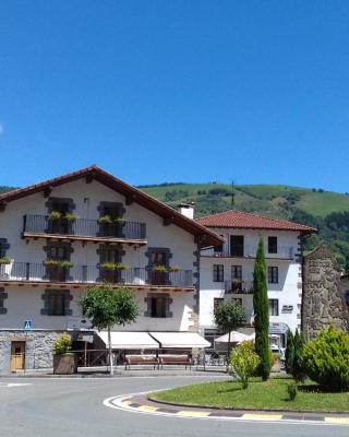 Hostal-Cicloturismo Lopenea