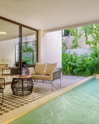 Private pool apartment for groups