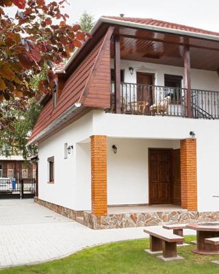 Négy évszak apartmanház